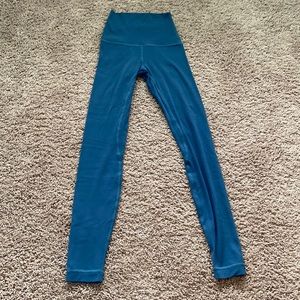 Align leggings